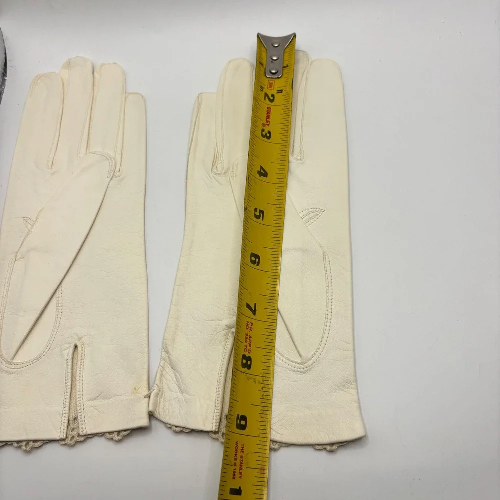 Vintage Guanti di Lusso Italian Capretto Leather‎ Gloves White Lace Trim Size 8